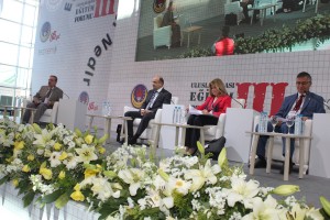 tahaakyol_fikriisik_fatmanurserter_ozcanyeniceri